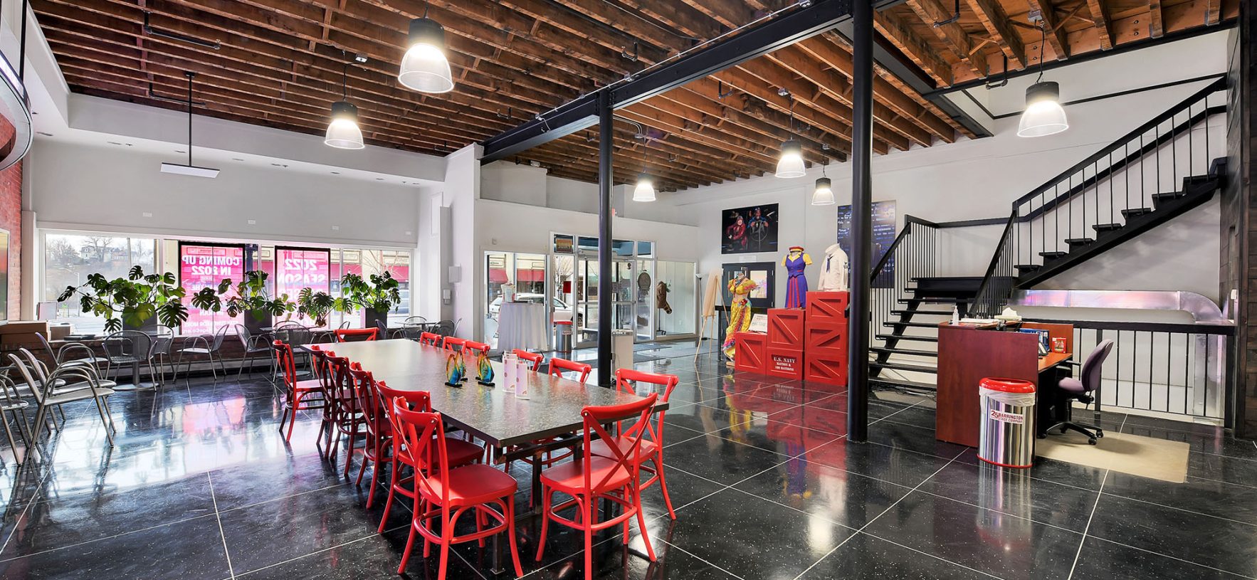 WolfsonInteriorLobbyFl1