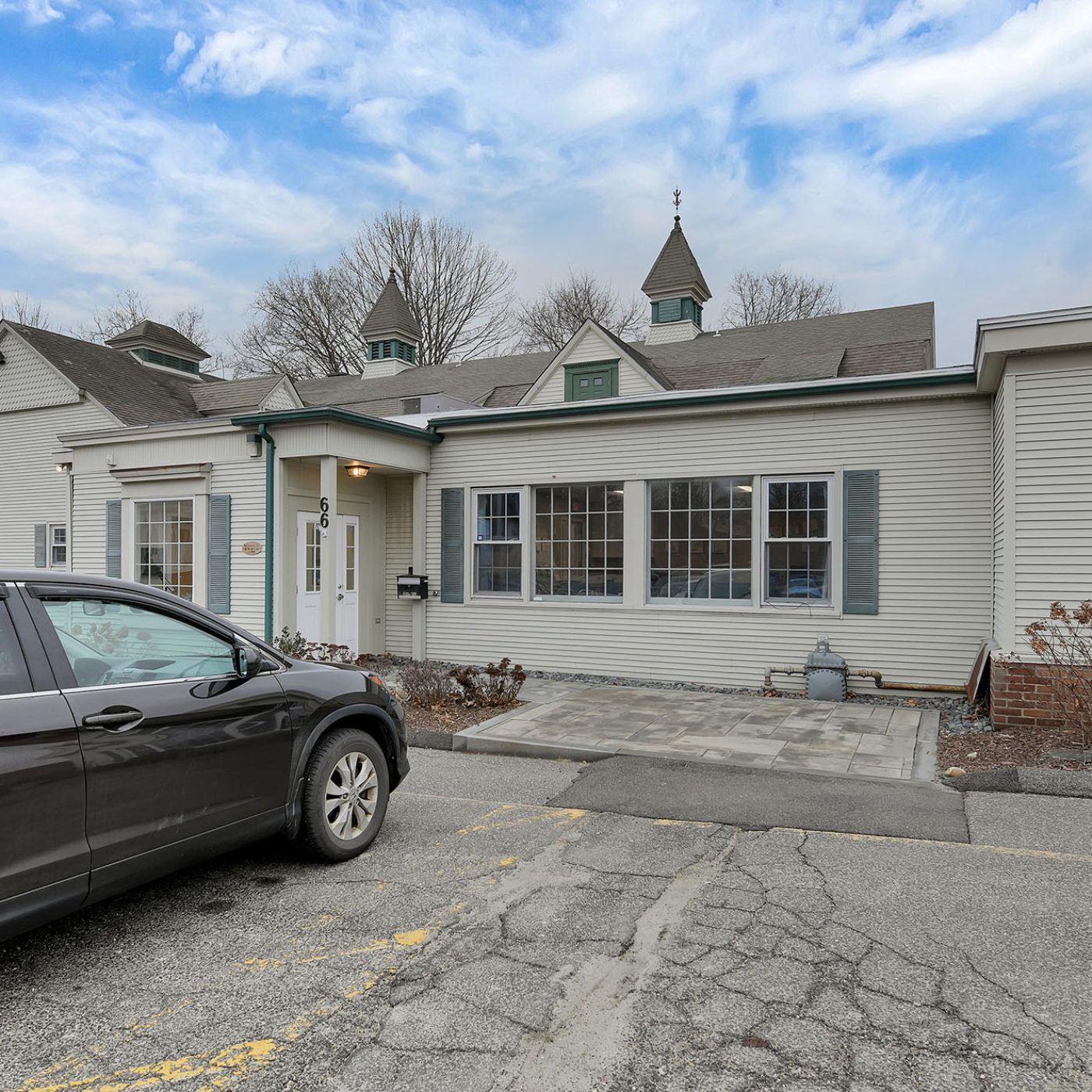 HomeInsteadPittsfield_exterior